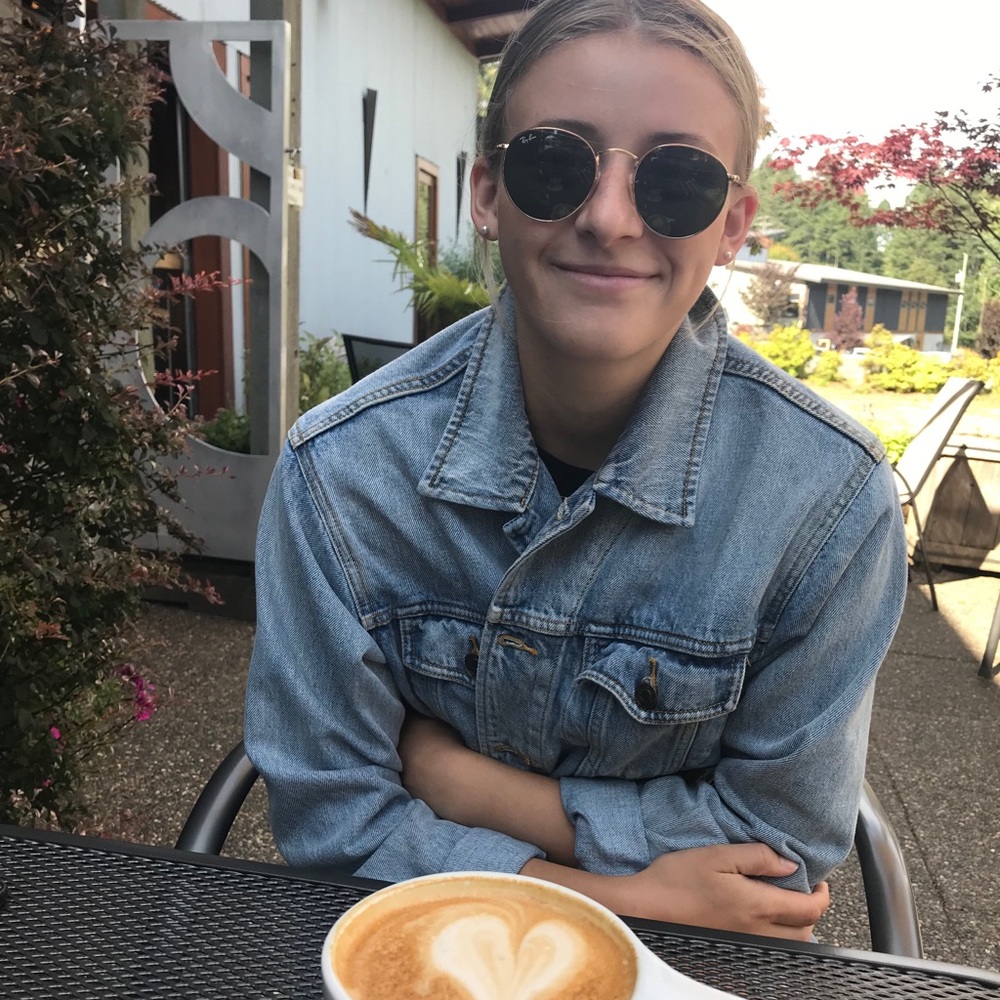 Meet your Posher, Rachel